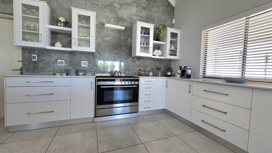 3 Bedroom Property for Sale in Da Gama Bay Western Cape